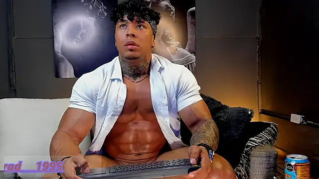 bradley smith online show from March 14, 10:10 am