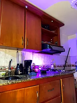 Ambarhilton online show from January 7, 11:32 pm