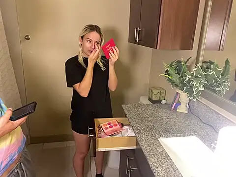 girlfriendmissy online show from March 29, 3:57 pm