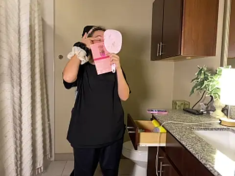 girlfriendmissy online show from March 8, 10:46 pm