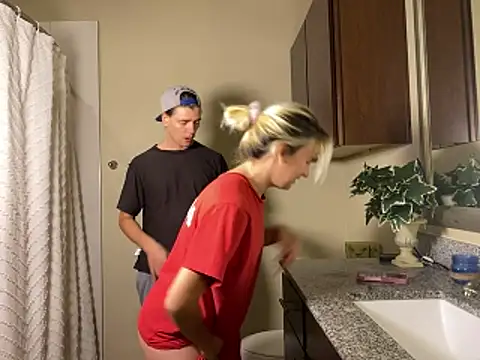 girlfriendmissy online show from March 14, 12:16 am