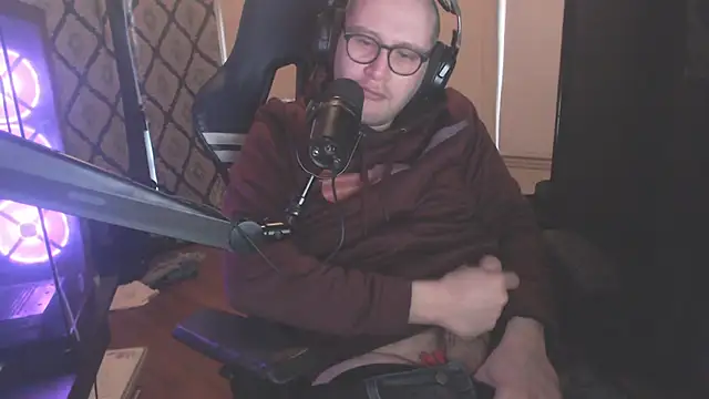 chicostick413 online show from January 11, 8:27 pm