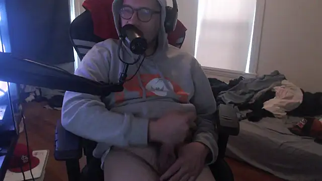 chicostick413 online show from October 10, 2:18 pm