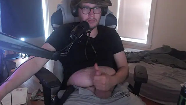 chicostick413 online show from September 28, 4:47 pm