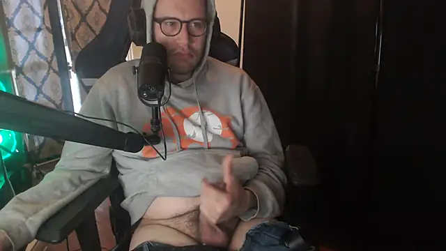 chicostick413 online show from March 20, 2:29 pm