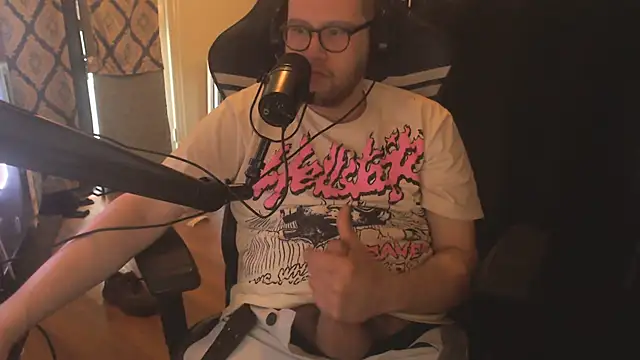 chicostick413 online show from May 28, 6:36 pm
