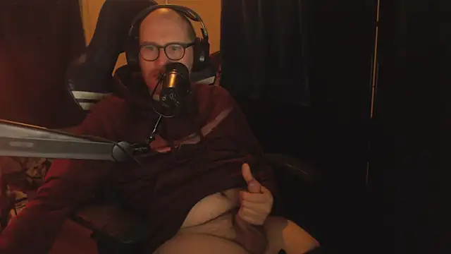 chicostick413 online show from November 24, 3:17 am