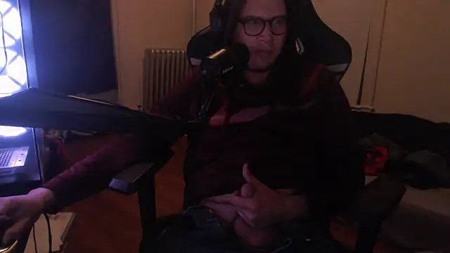 chicostick413 online show from October 19, 12:24 am