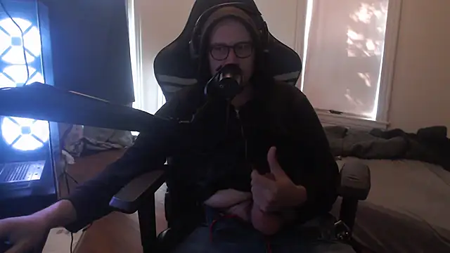 chicostick413 online show from October 27, 5:25 pm