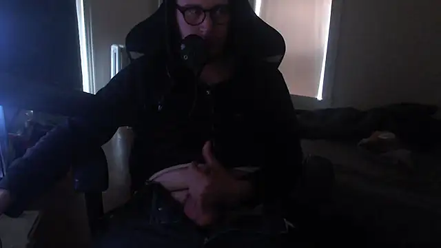 chicostick413 online show from October 19, 5:37 pm