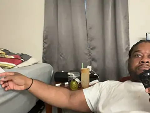 bigtennesseeboy online show from June 20, 1:10 am