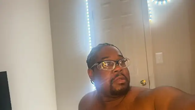 bigtennesseeboy online show from May 13, 9:27 am