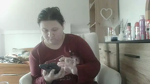 ReifeVenna online show from February 6, 10:58 am