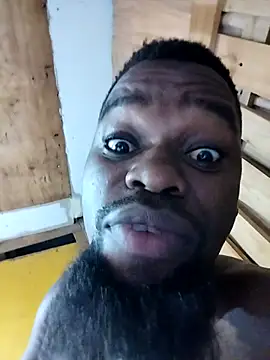 Snapshot of Chocolate_factory_man chatting on February 20, 4:28 am Chocolate factory man online show from February 20, 4:28 am