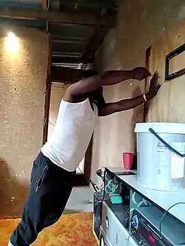 Snapshot of Chocolate_factory_man chatting on November 24, 8:03 am Chocolate factory man online show from November 24, 8:03 am