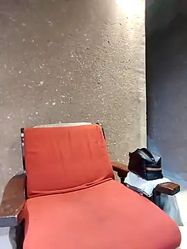 Chocolate factory man online show from April 18, 4:48 am