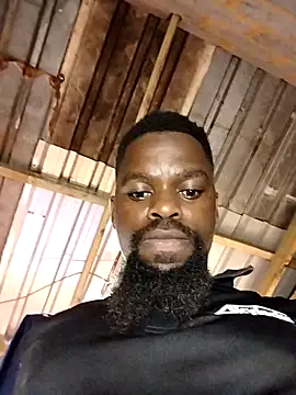 Snapshot of Chocolate_factory_man chatting on October 17, 7:04 pm Chocolate factory man online show from October 17, 7:04 pm