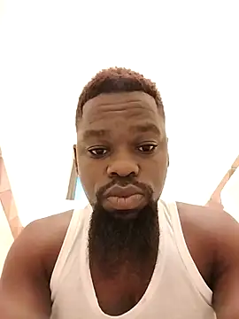 Snapshot of Chocolate_factory_man chatting on November 18, 2:38 am Chocolate factory man online show from November 18, 2:38 am