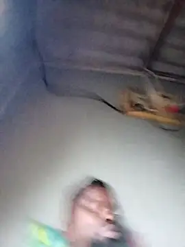 Snapshot of Chocolate_factory_man chatting on October 3, 4:03 am Chocolate factory man online show from October 3, 4:03 am