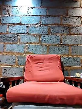 Snapshot of Chocolate_factory_man chatting on October 18, 7:49 pm Chocolate factory man online show from October 18, 7:49 pm