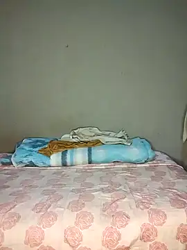 Snapshot of Chocolate_factory_man chatting on September 10, 3:49 am Chocolate factory man online show from September 10, 3:49 am