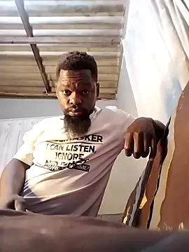 Snapshot of Chocolate_factory_man chatting on September 15, 3:40 am Chocolate factory man online show from September 15, 3:40 am