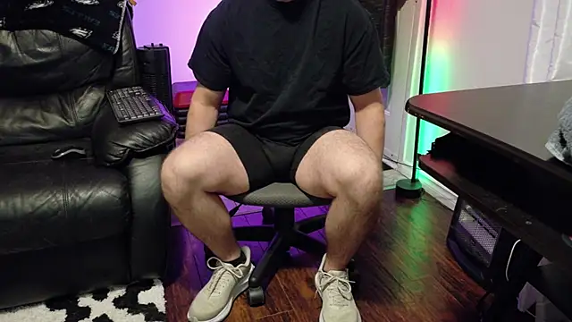 Snapshot of Thekodyy chatting on December 2, 10:39 am Thekodyy online show from December 2, 10:39 am