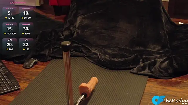 Snapshot of Thekodyy chatting on October 30, 7:17 am Thekodyy online show from October 30, 7:17 am