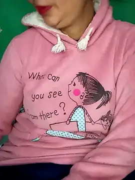 SAXYTannuja online show from January 12, 5:45 am