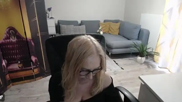 sofia xkiss online show from March 20, 2:51 pm