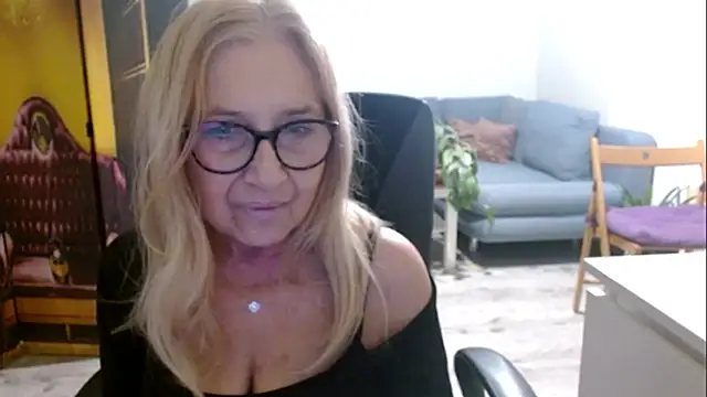 sofia xkiss online show from December 19, 2:41 pm