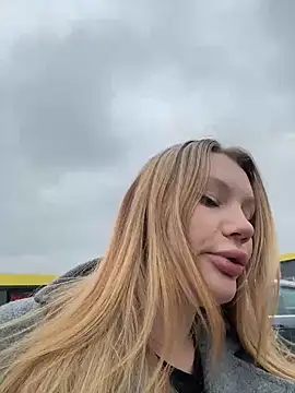 justmila online show from November 9, 11:58 am