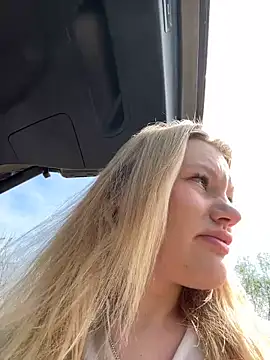 justmila online show from March 25, 10:25 am