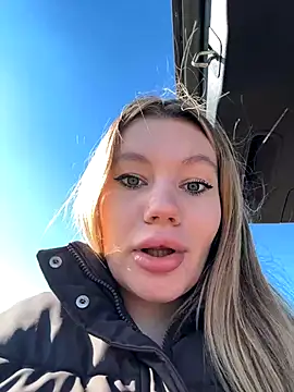 justmila online show from November 4, 10:41 am