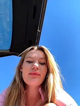 justmila online show from October 28, 10:03 am