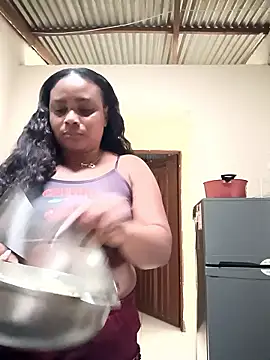 Snapshot of NicolVilla chatting on January 13, 1:37 pm NicolVilla online show from January 13, 1:37 pm