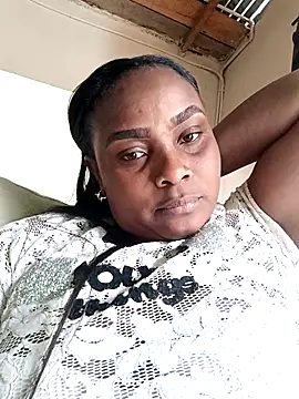 NicolVilla online show from April 3, 4:57 pm