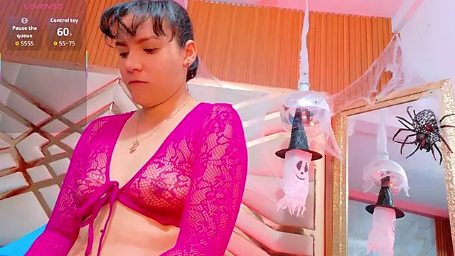 Snapshot of Sluttyandmature chatting on October 25, 12:39 pm Sluttyandmature online show from October 25, 12:39 pm