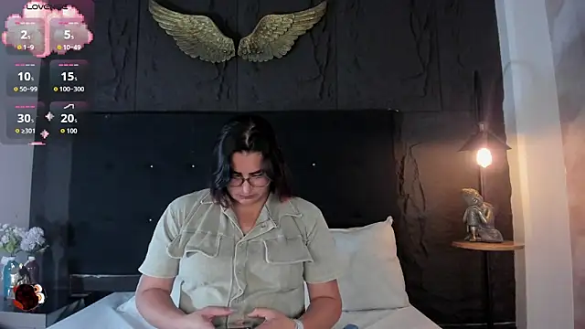 BellaPeers  online show from March 23, 12:05 pm