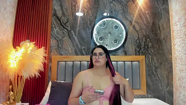 BellaPeers  online show from November 12, 11:36 am