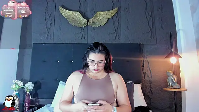 BellaPeers  online show from March 20, 12:17 pm