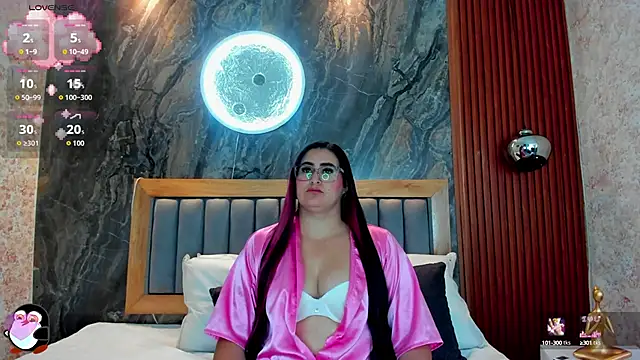 Snapshot of BellaPeers_ chatting on September 21, 12:10 pm BellaPeers online show from September 21, 12:10 pm