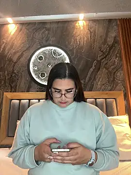 BellaPeers  online show from March 5, 11:29 am