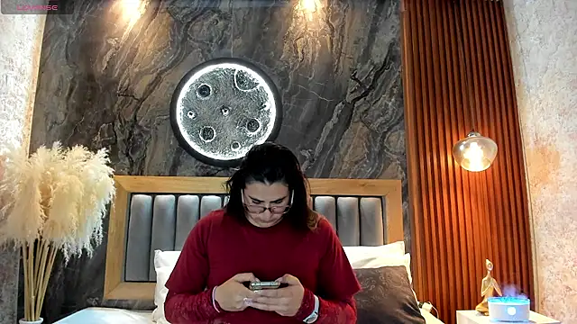BellaPeers  online show from May 24, 11:32 am