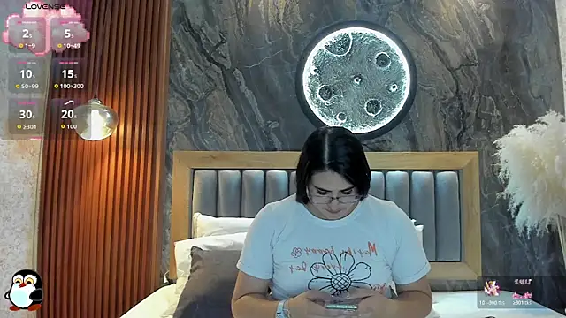 BellaPeers  online show from March 12, 12:09 pm