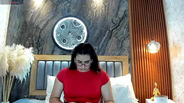 BellaPeers  online show from May 3, 11:47 am