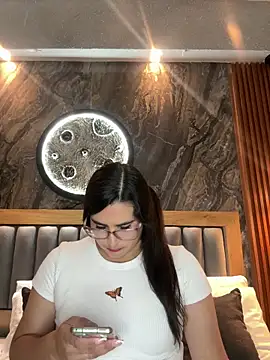 BellaPeers  online show from February 26, 11:54 am