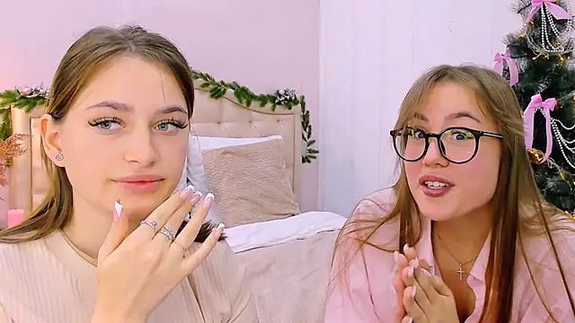 queenofjoyy online show from December 14, 9:07 am