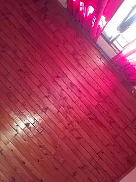      sams online show from April 8, 9:05 pm