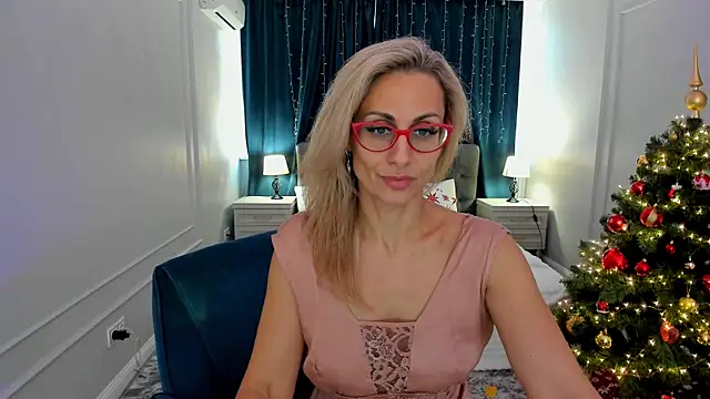 MuseOfStage online show from December 16, 11:36 am